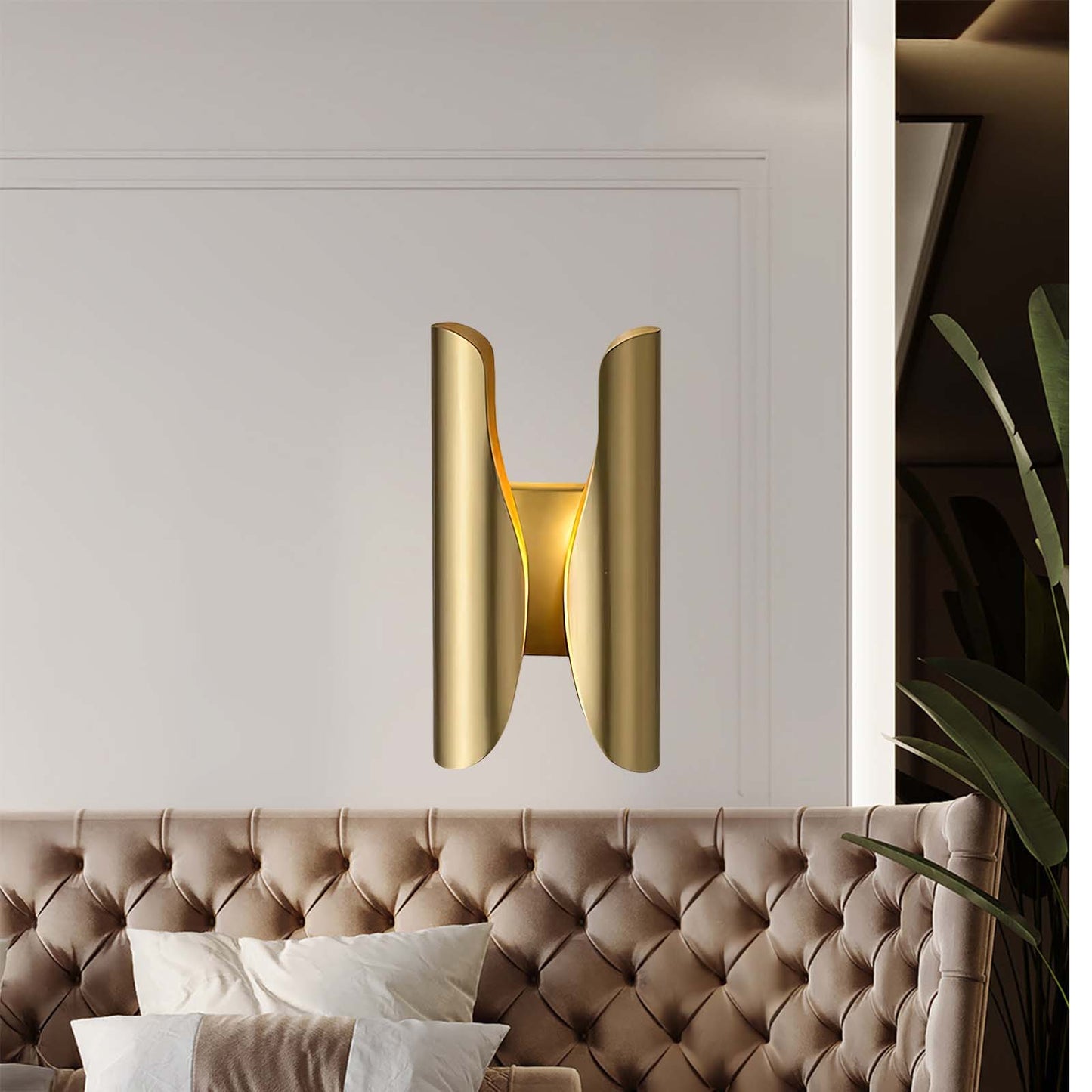 Guardian Contemporary Metal Wall Sconce