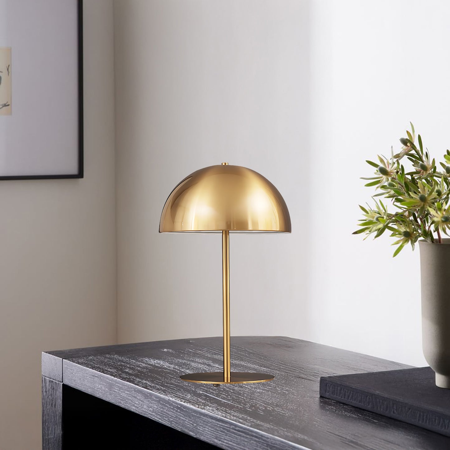 Hanna Modern Metal Table Lamp