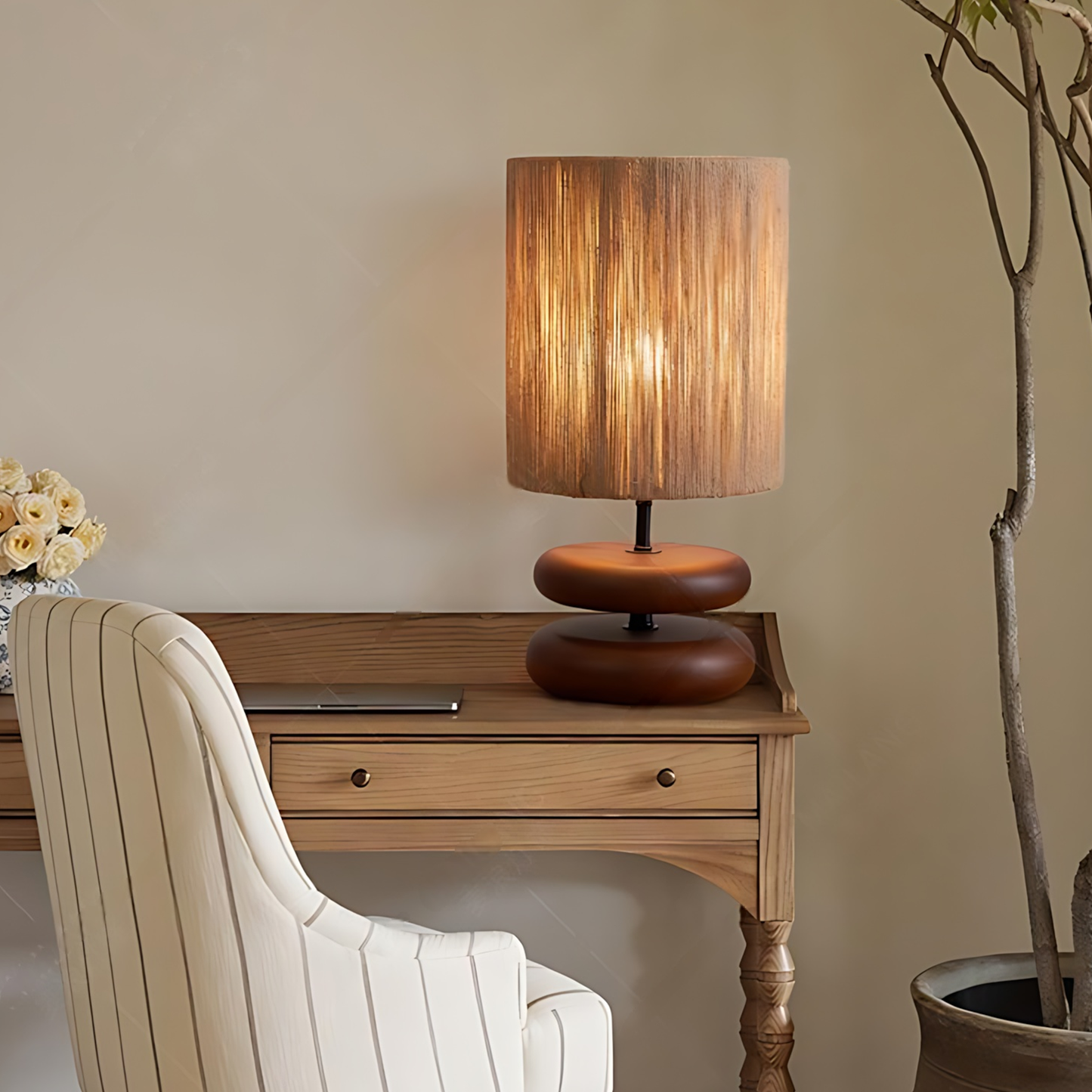 Japanese Cream Wood Study Table Lamp