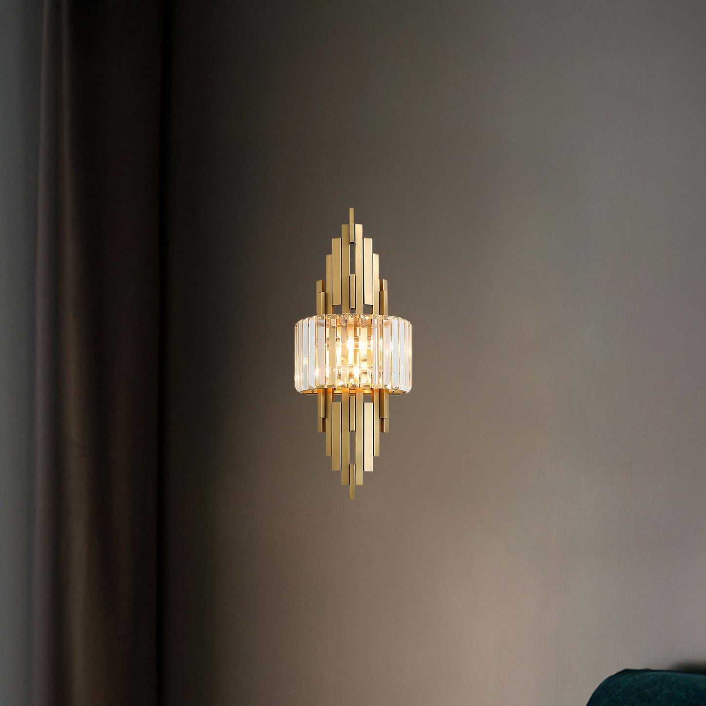 Kubica Modern Crystal Wall Lamp