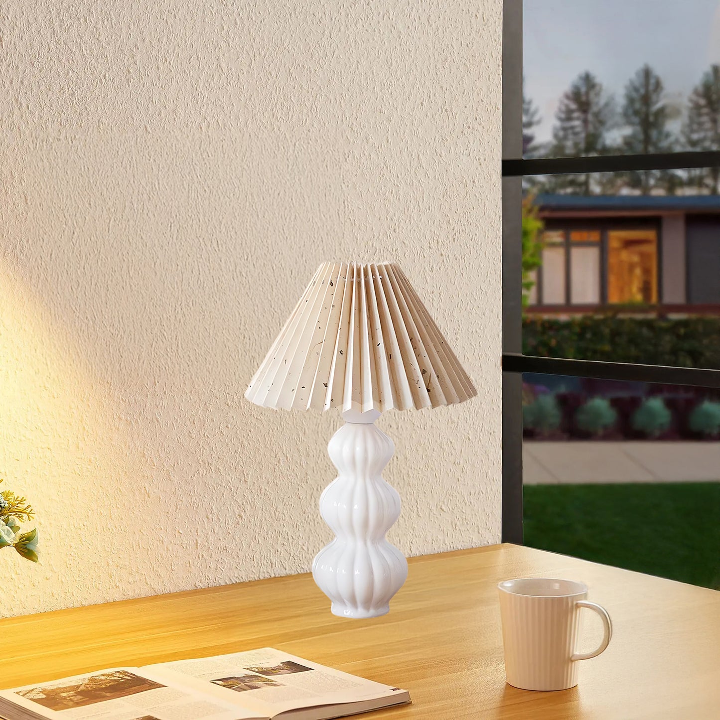 Leo Vintage Ceramic Table lamp