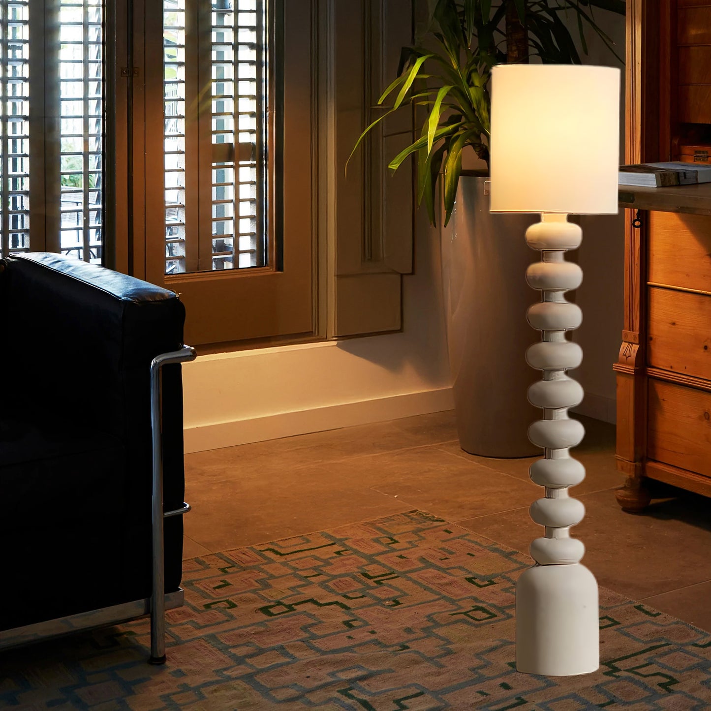 Leona Contemporary Metal Floor Lamp