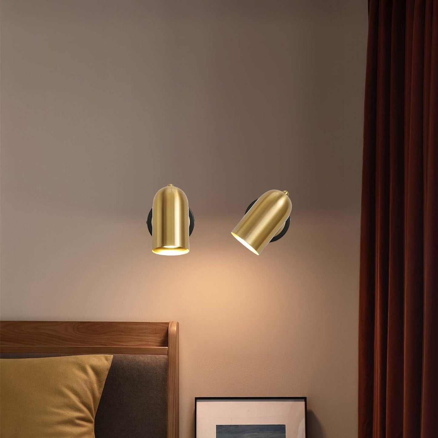 Leonardo Gold Eclectic Metal Wall Lamp