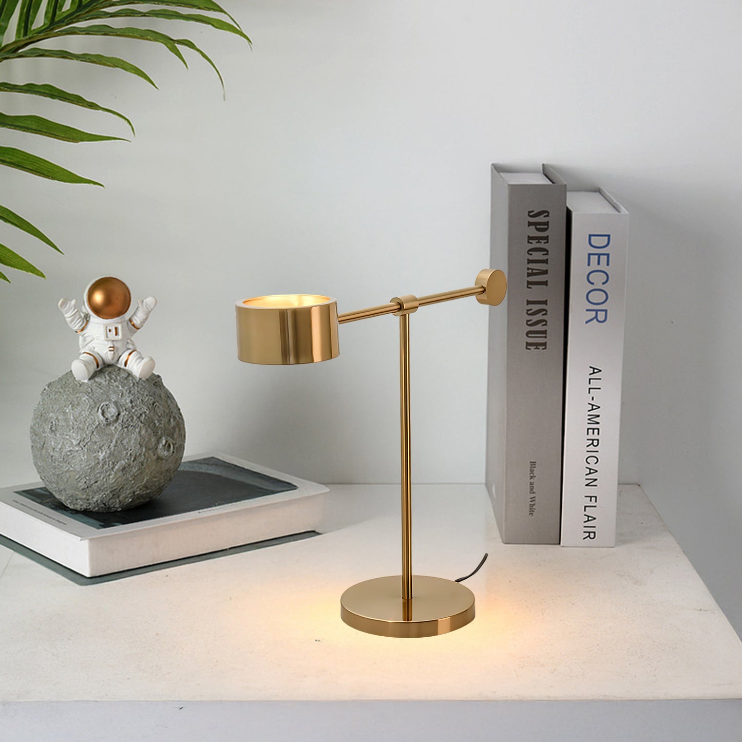 Lever Office Eclectic Metal Table Light