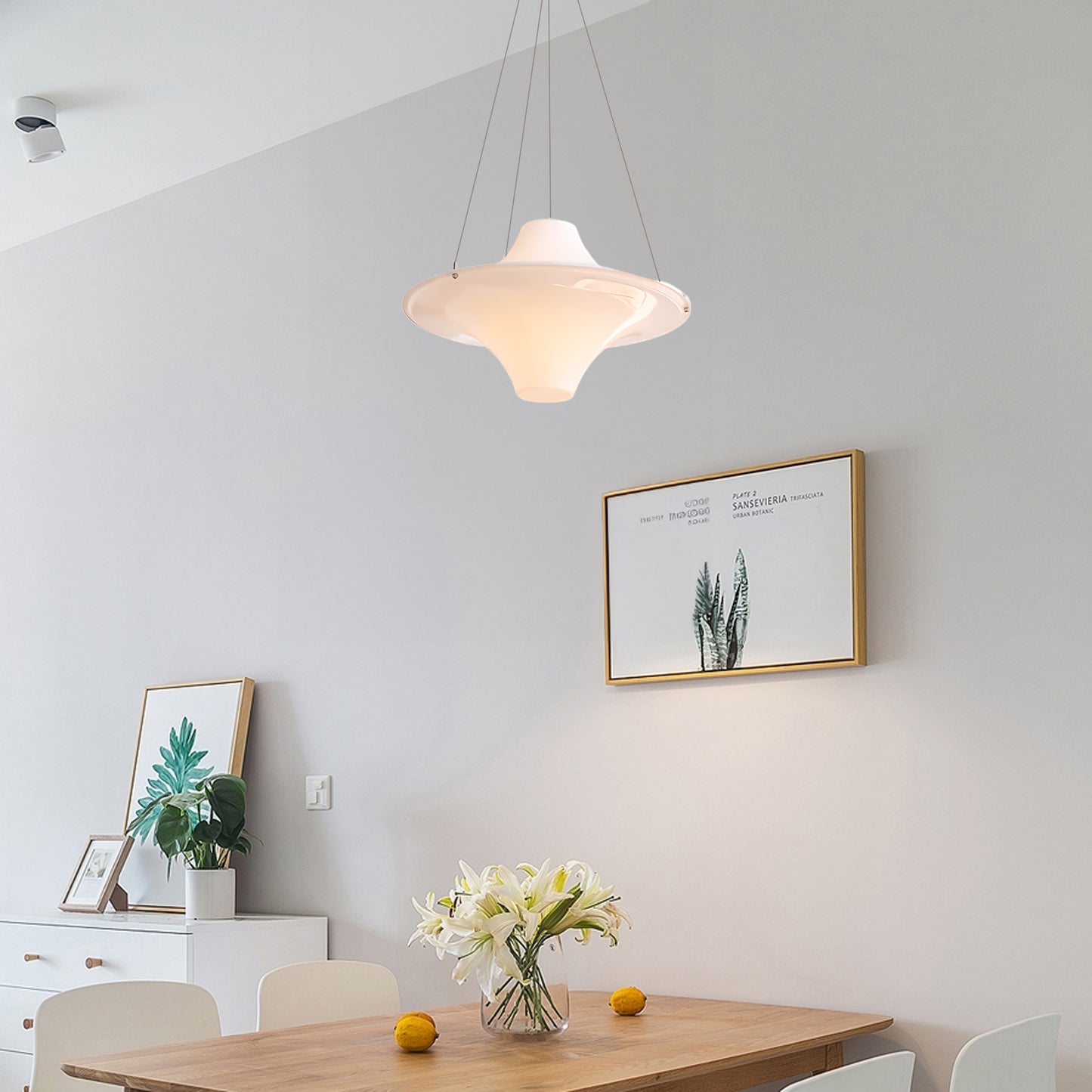 Lokki Modern Metal Pendant Lamp