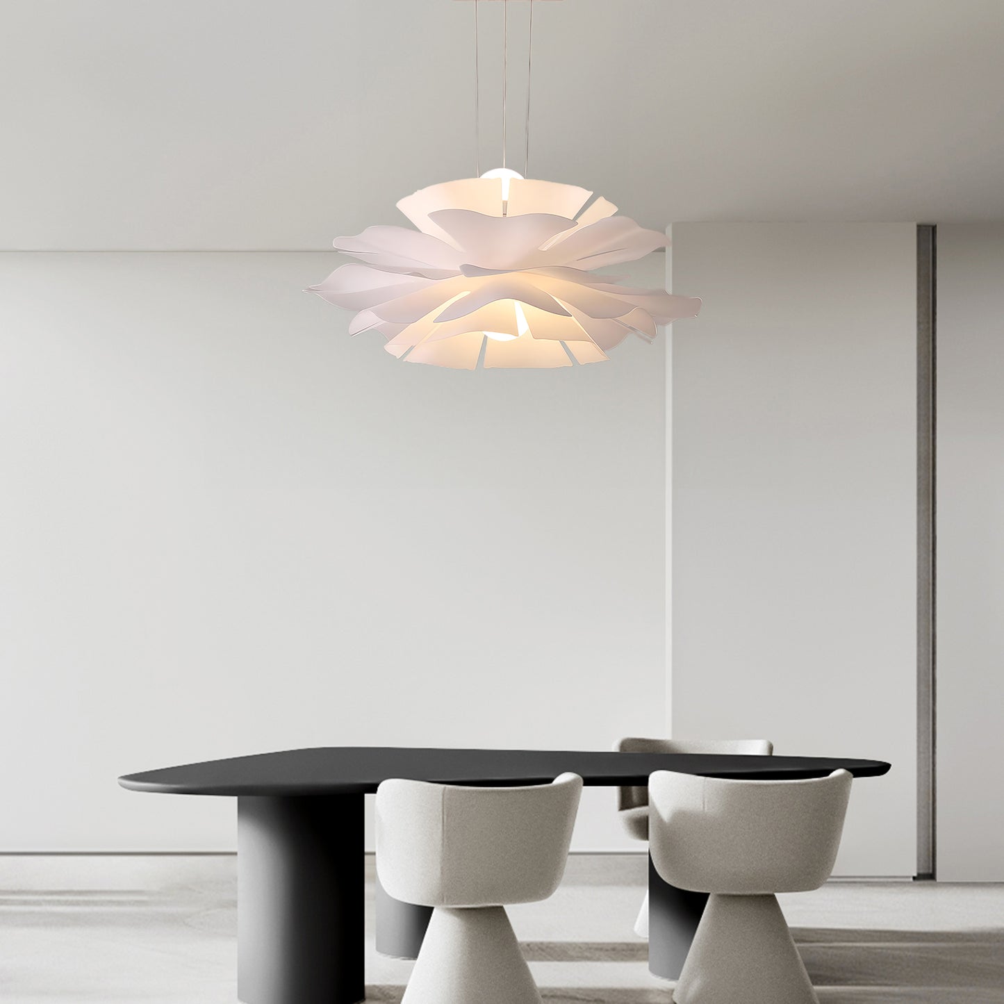 Lotus Flower Modern Metal Pendant Lamp