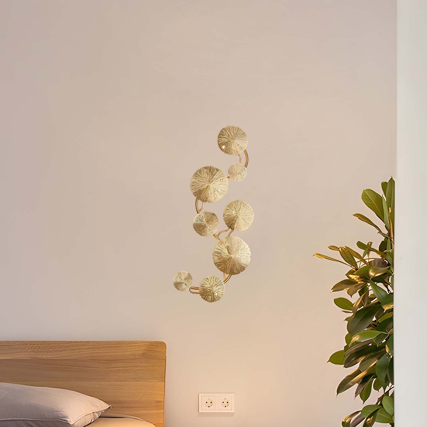 Lotus Leaf Modern Brass Wall Sconce