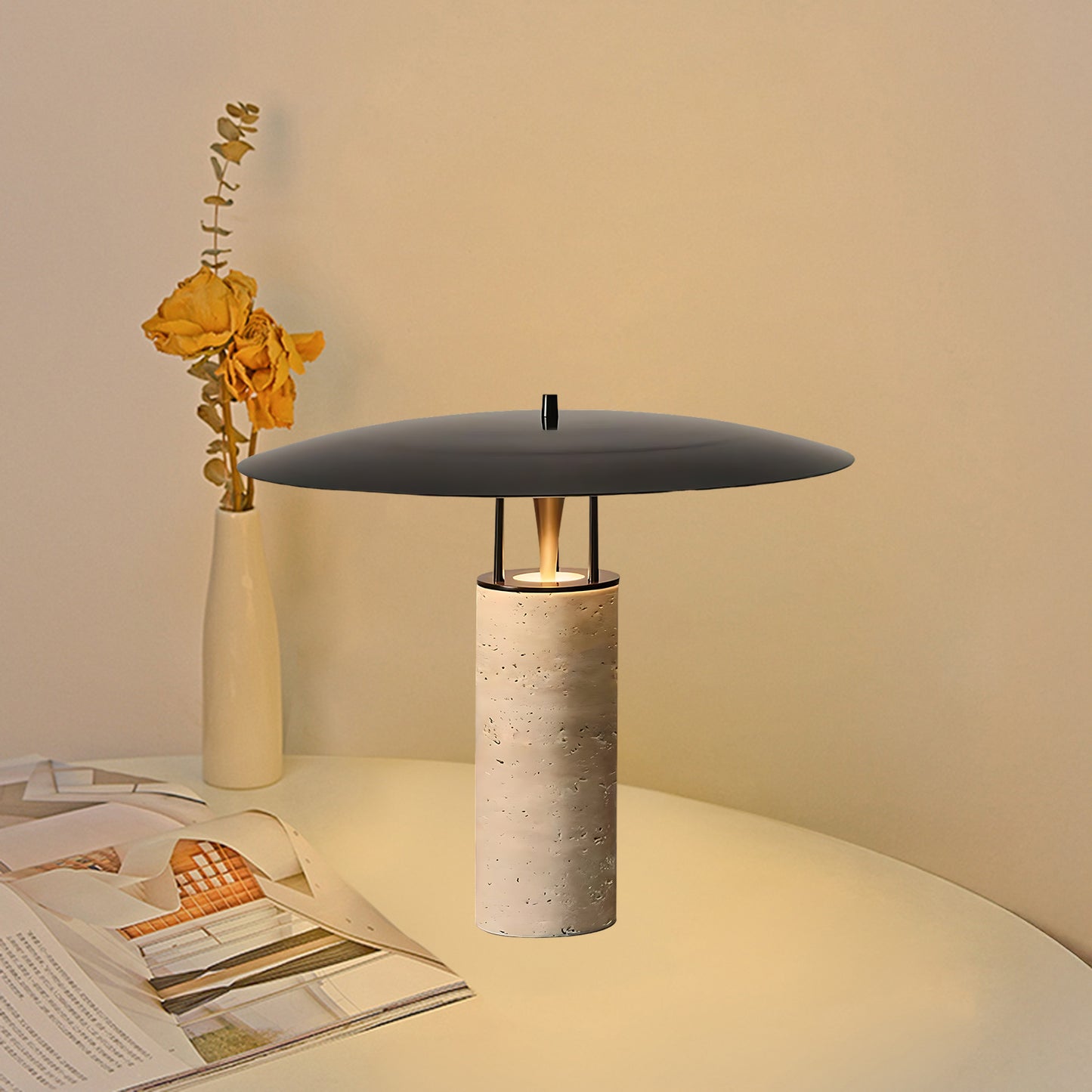 Luna Minimalist Metal Table Lamp