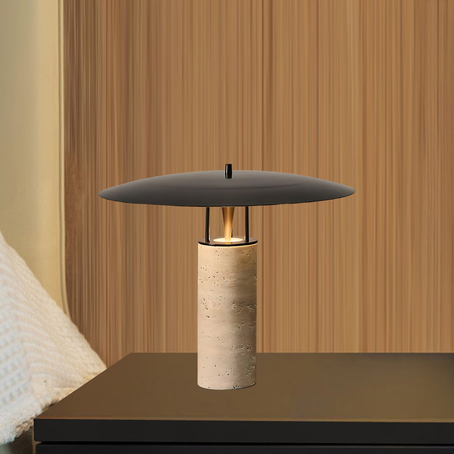 Luna Minimalist Metal Table Lamp