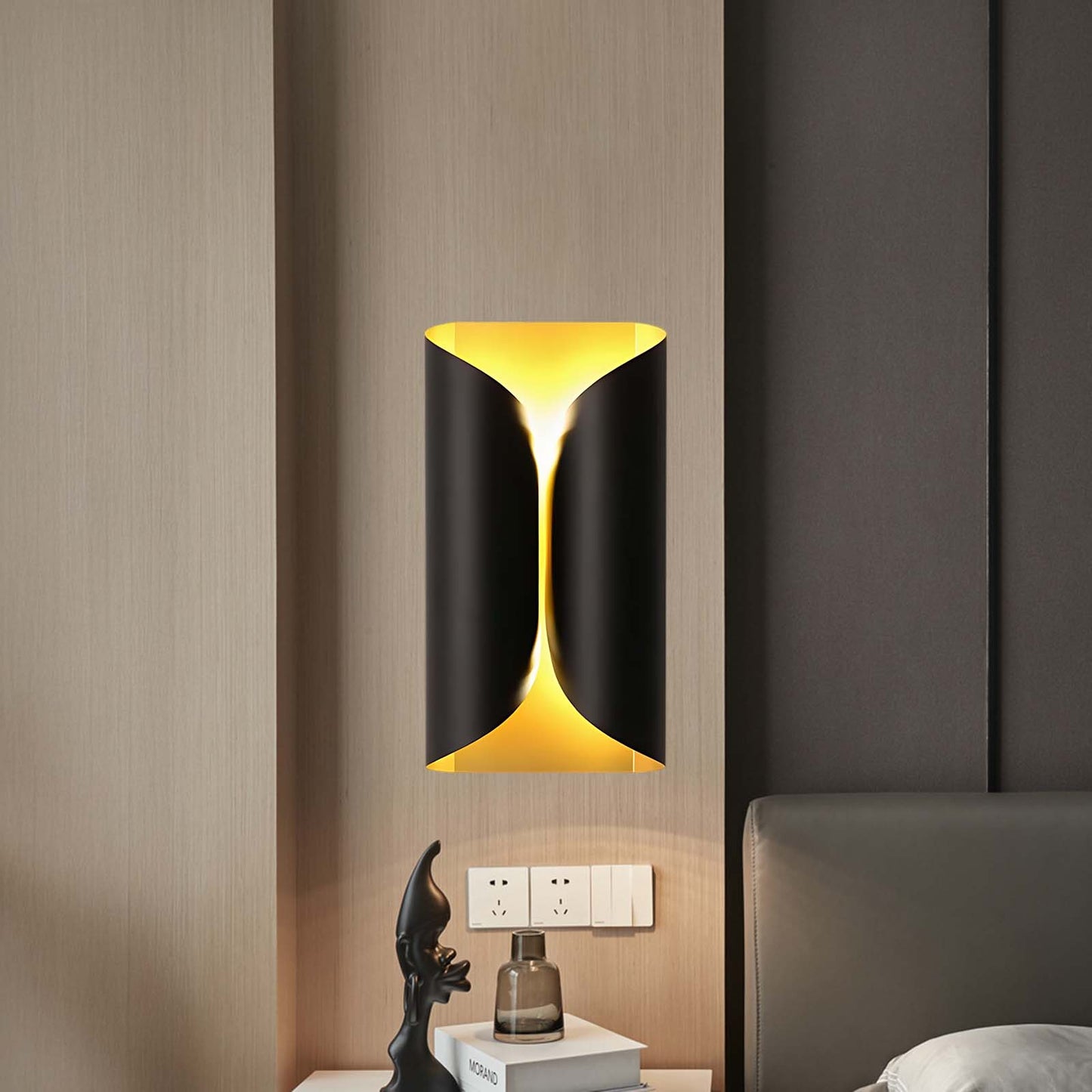 Lux Modern Metal Wall Light