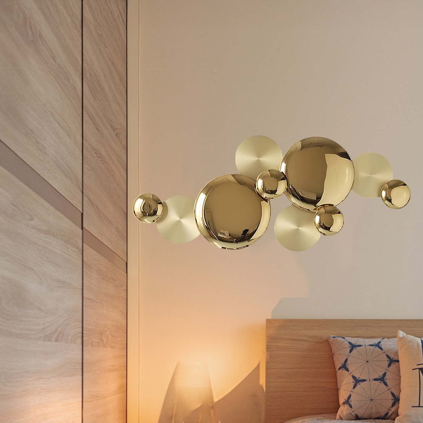 Luxury Pisco Modern Metal Wall Lamp