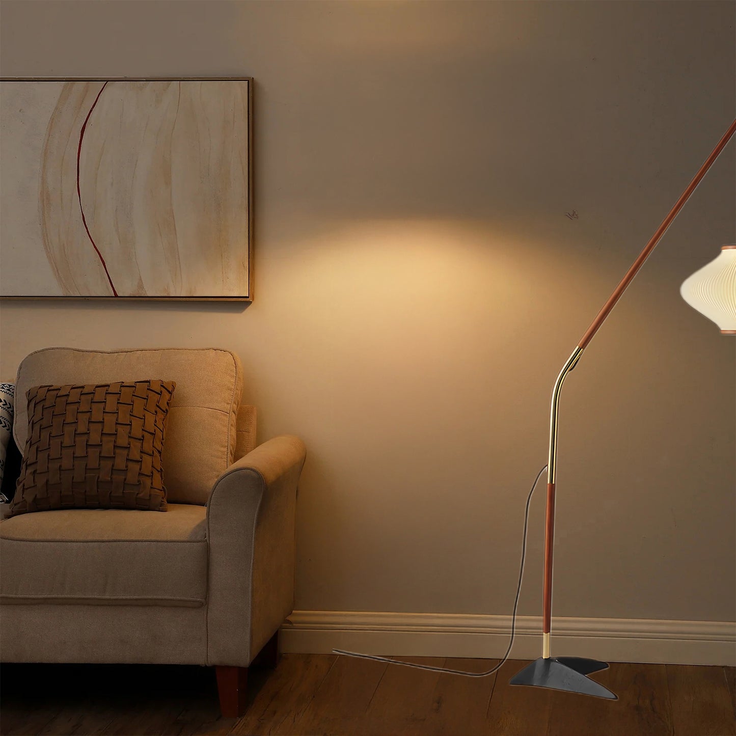 Matsusu Modern Metal Floor Lamp