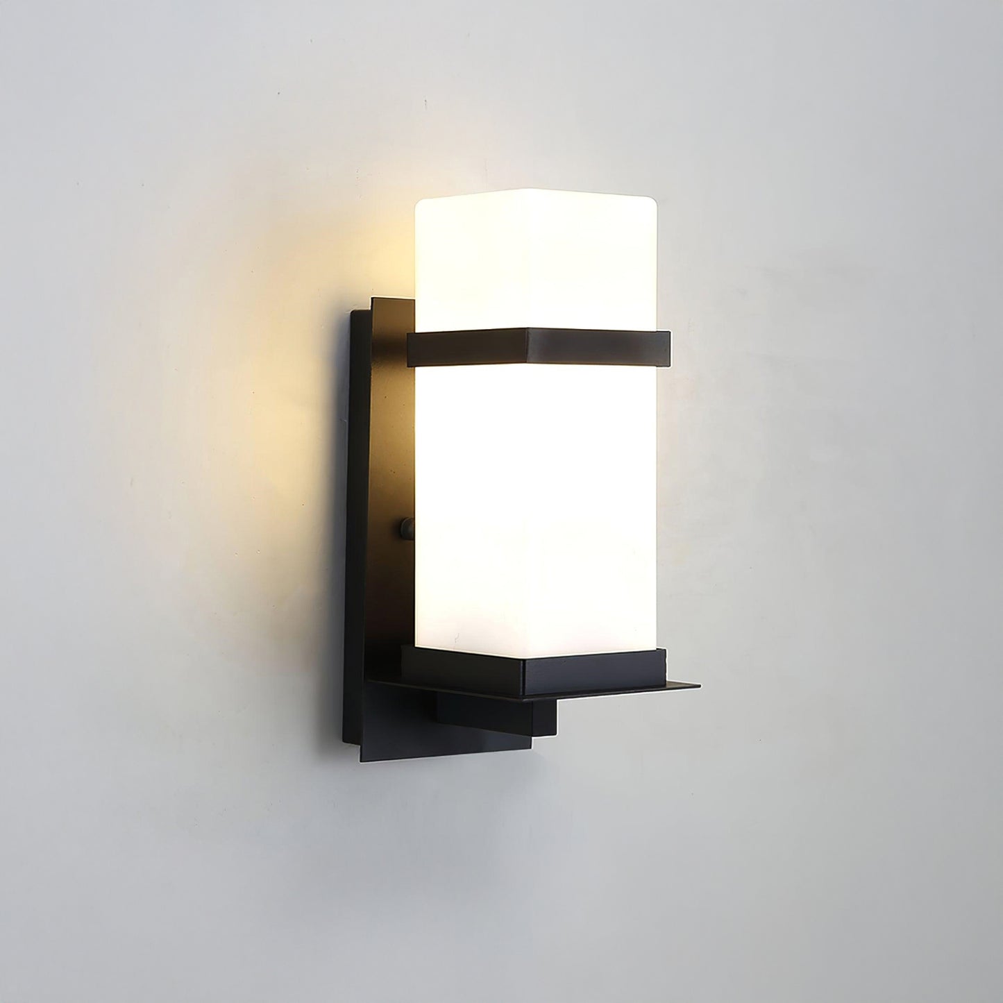 Mcdade Outdoor Contemporary Crystal Wall Light