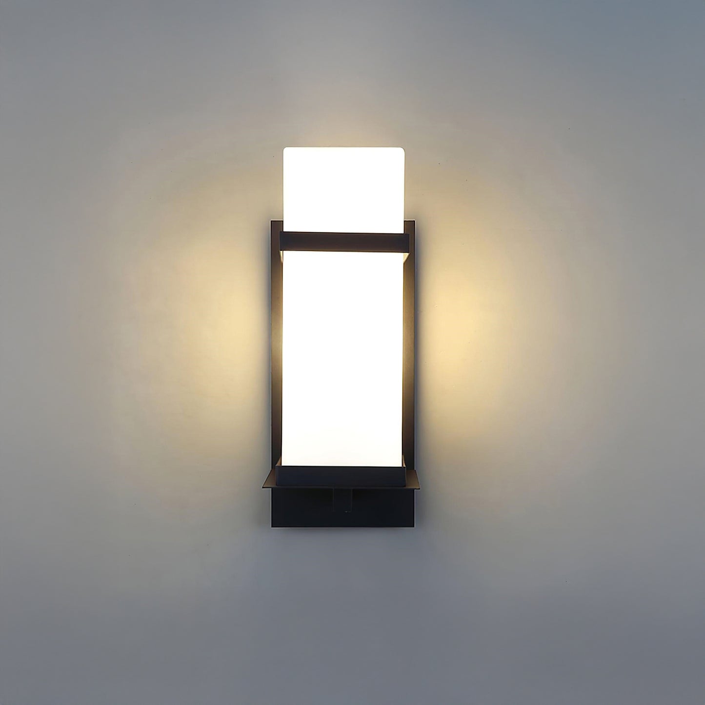 Mcdade Outdoor Contemporary Crystal Wall Light