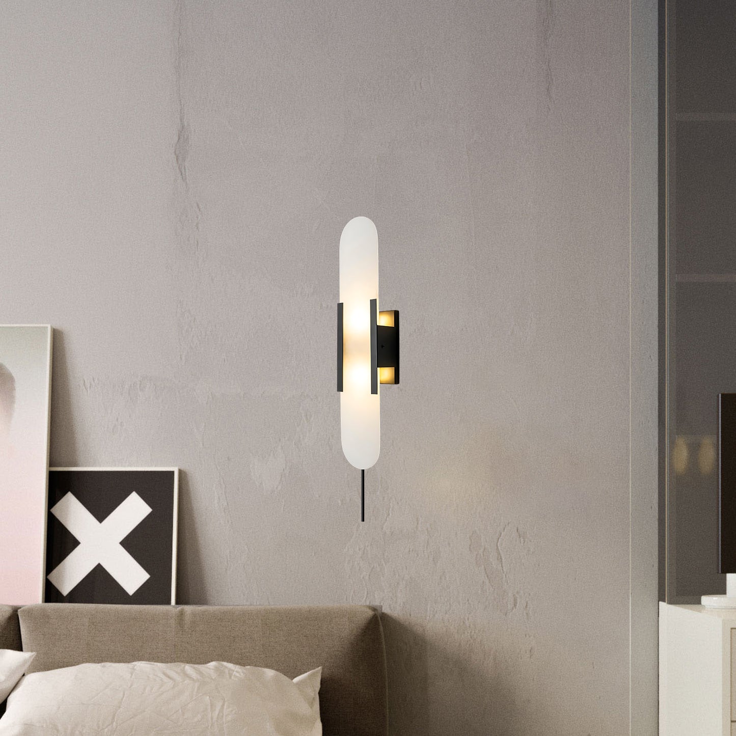 Melange Elongated Plug-in Sconce