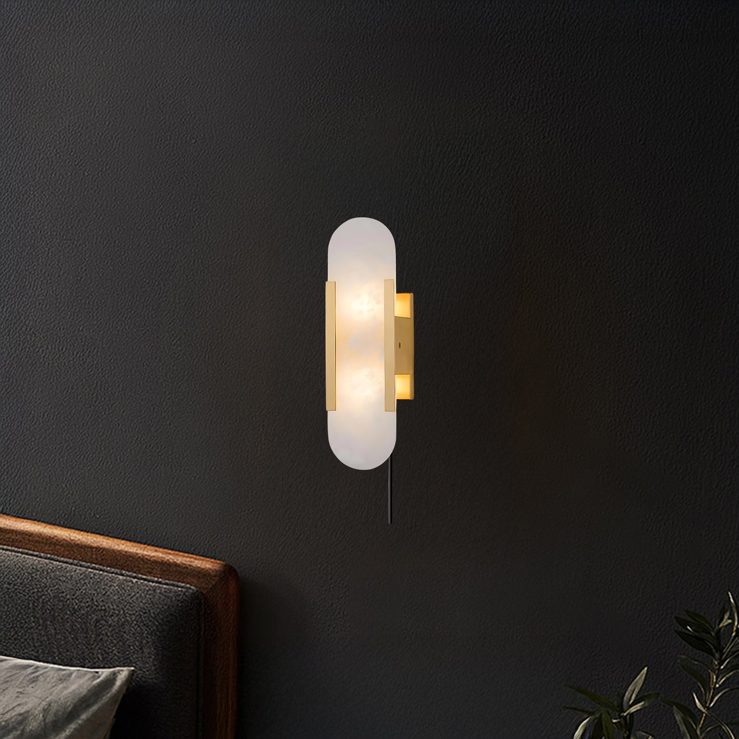 Melange Elongated Plug-in Sconce