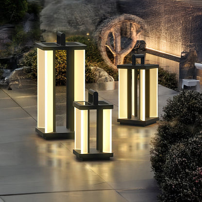 Metroluxe Minimalist Metal Outdoor Light