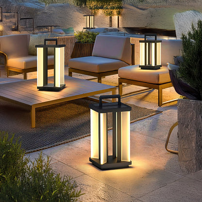 Metroluxe Minimalist Metal Outdoor Light