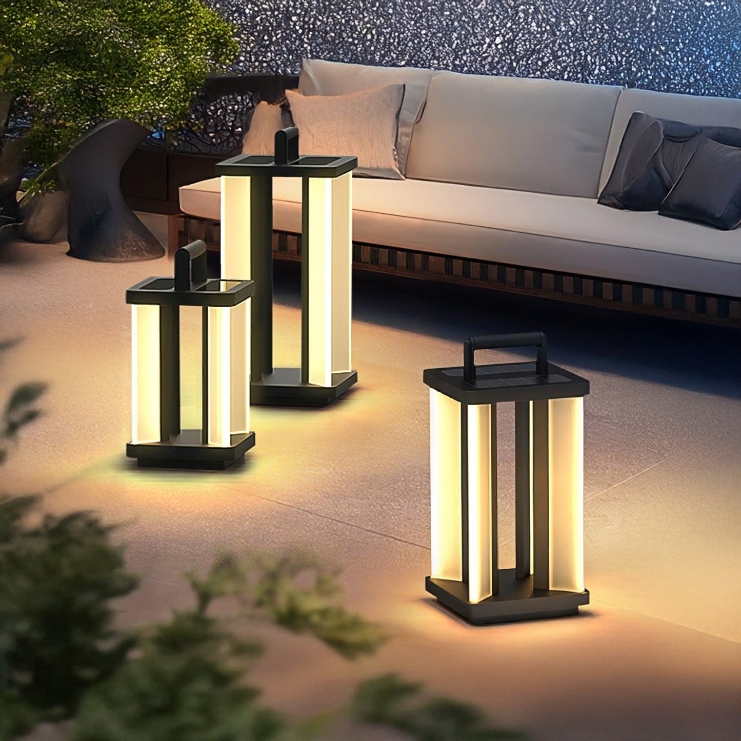 Metroluxe Minimalist Metal Outdoor Light