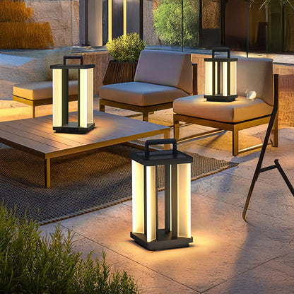 Metroluxe Minimalist Metal Outdoor Light