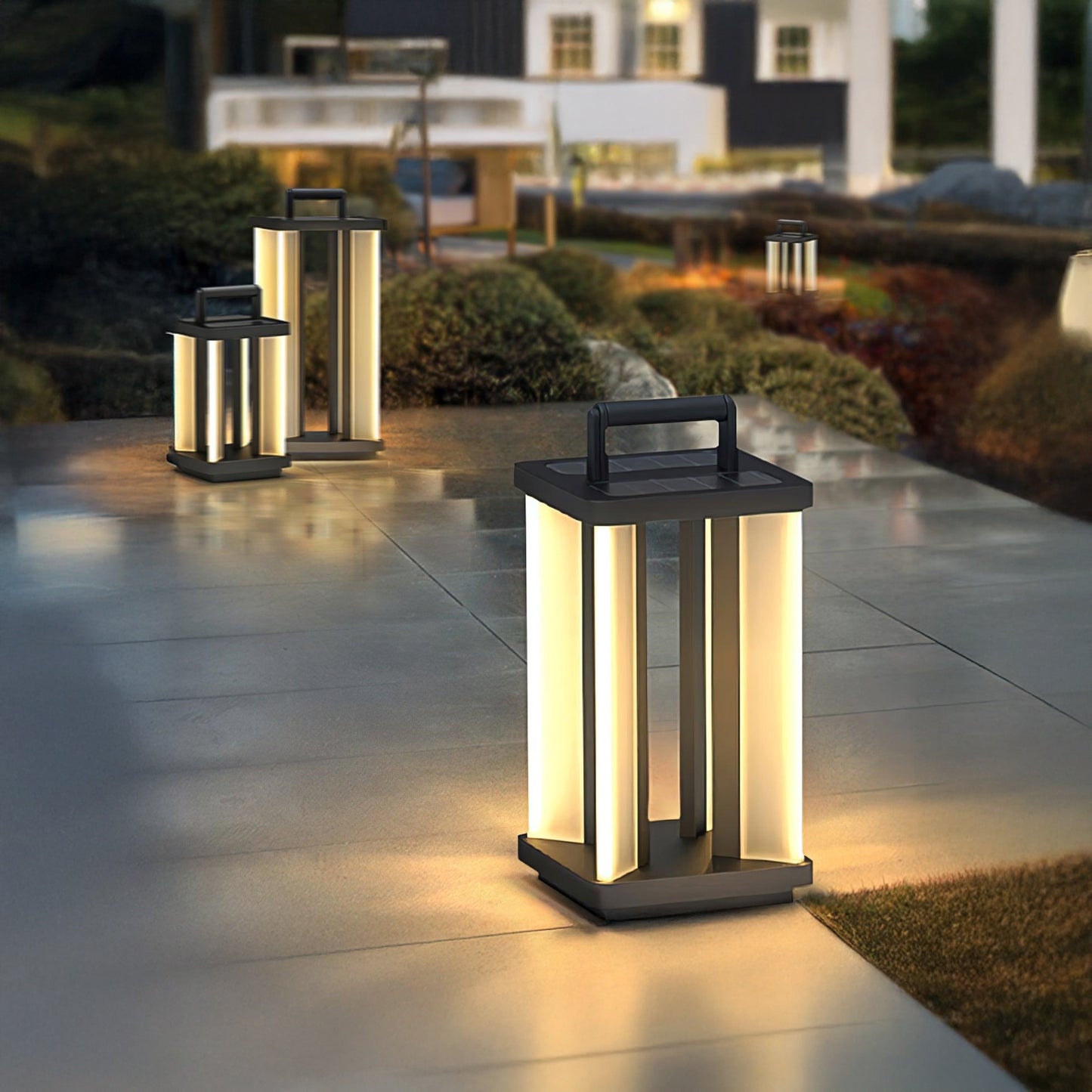 Metroluxe Minimalist Metal Outdoor Light