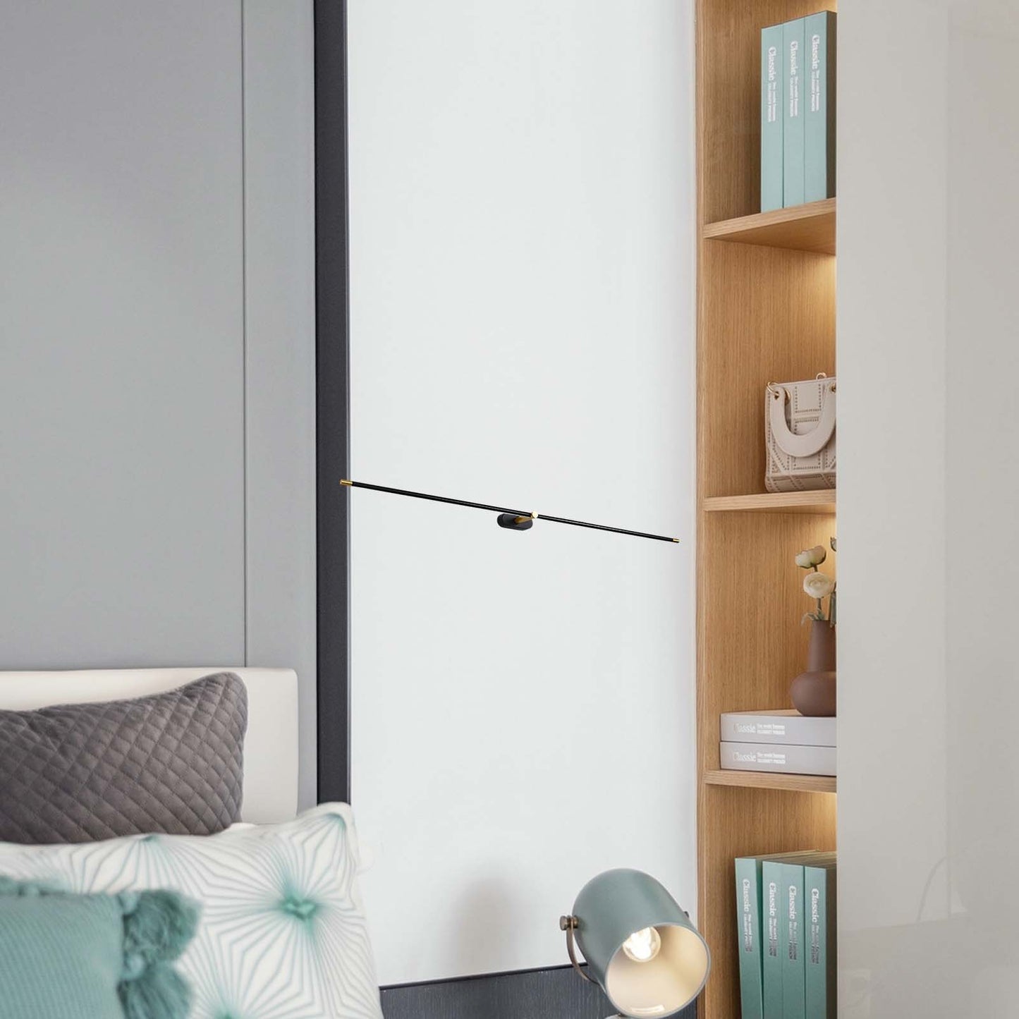 Minimalist Linear Modern Metal Wall Lamp