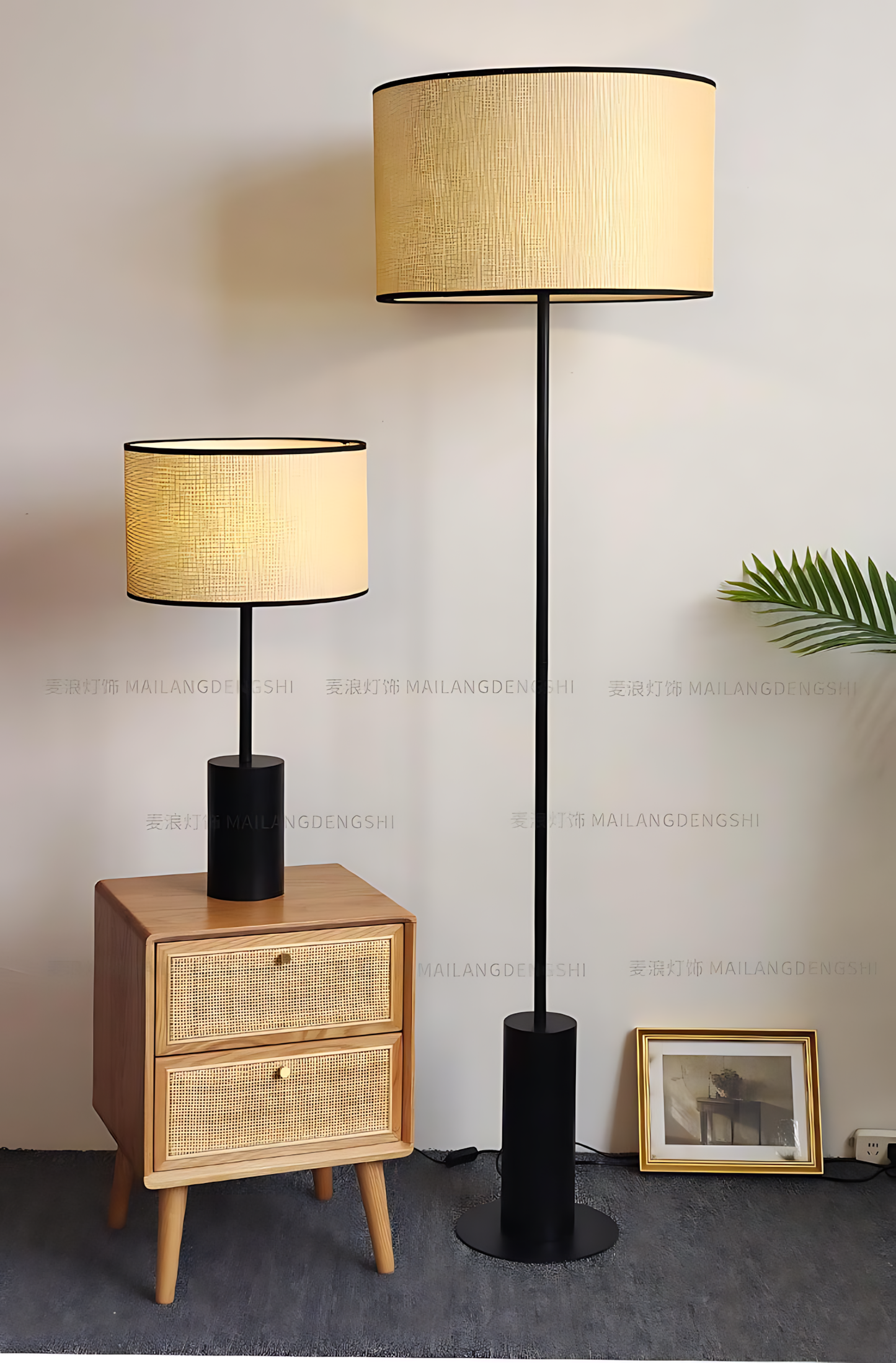 New Chinese Fabric Lounge Floor Lamp