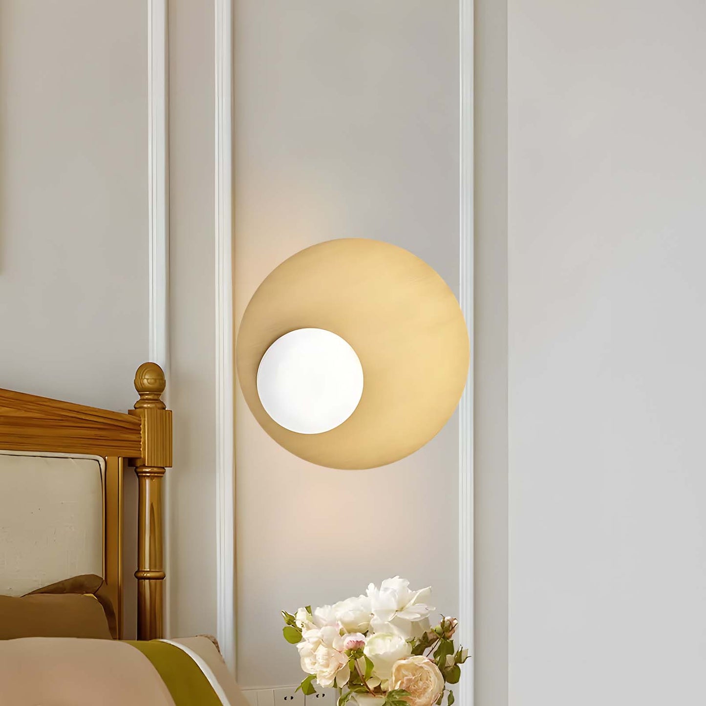 Nodes Angled Minimalist Crystal Wall Sconce