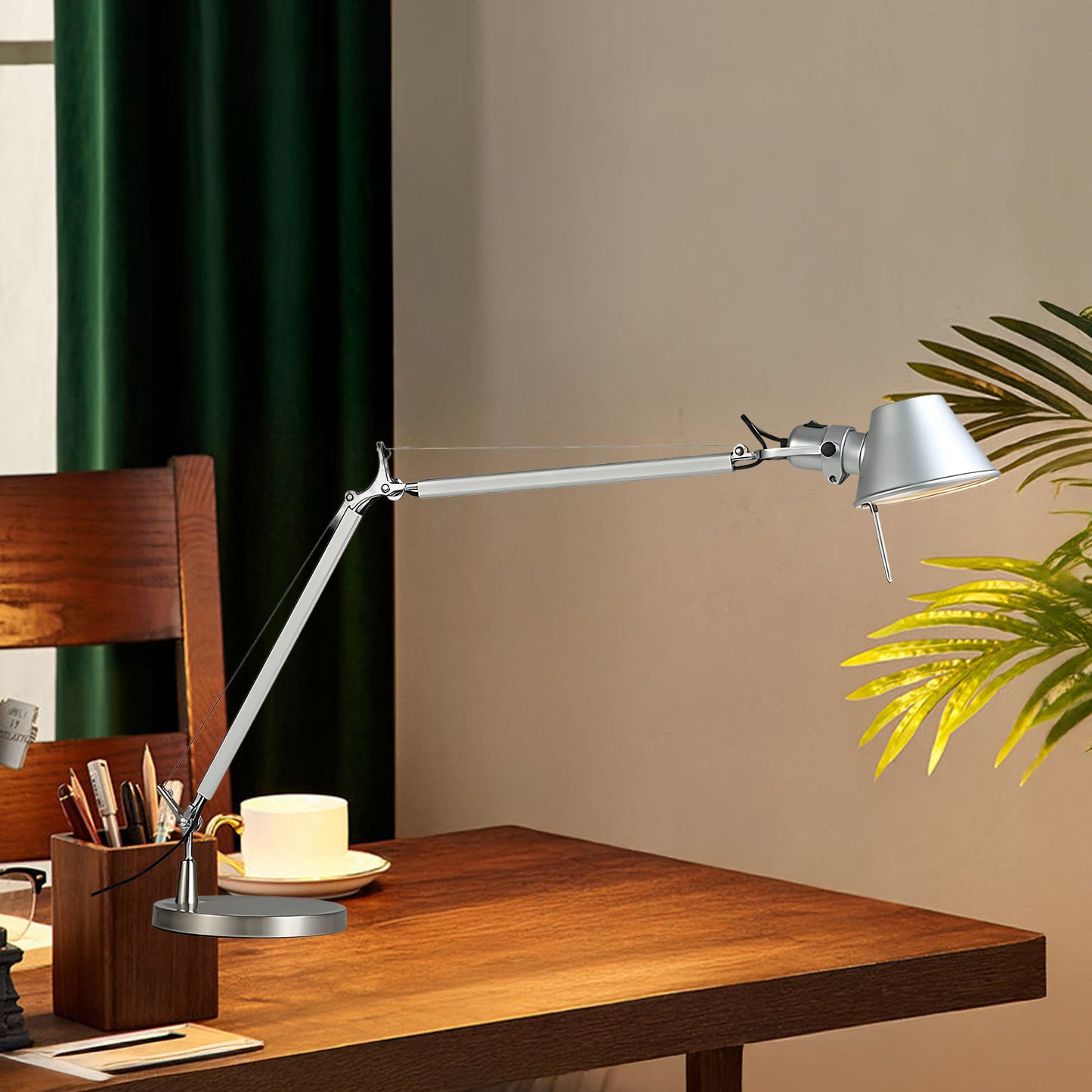 Parete Luxury Metal Table Lamp