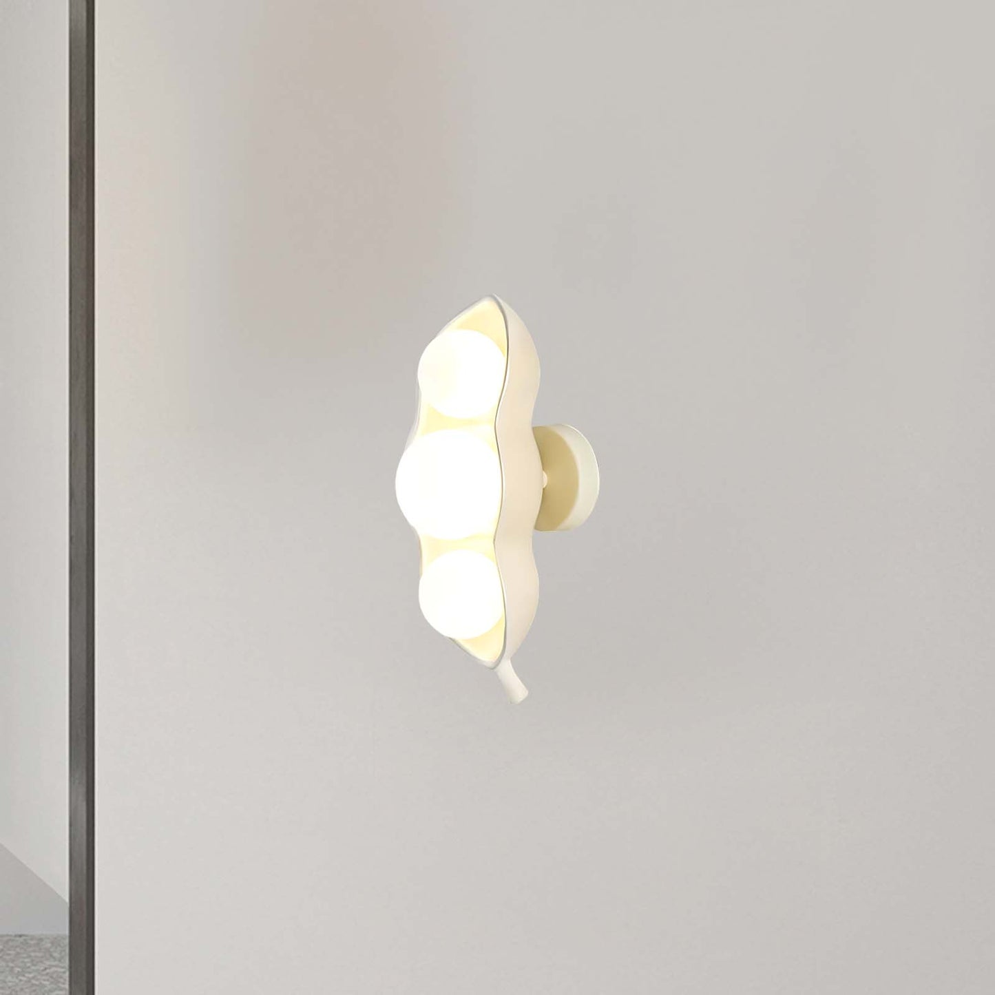 Pea Contemporary Crystal Wall Lamp