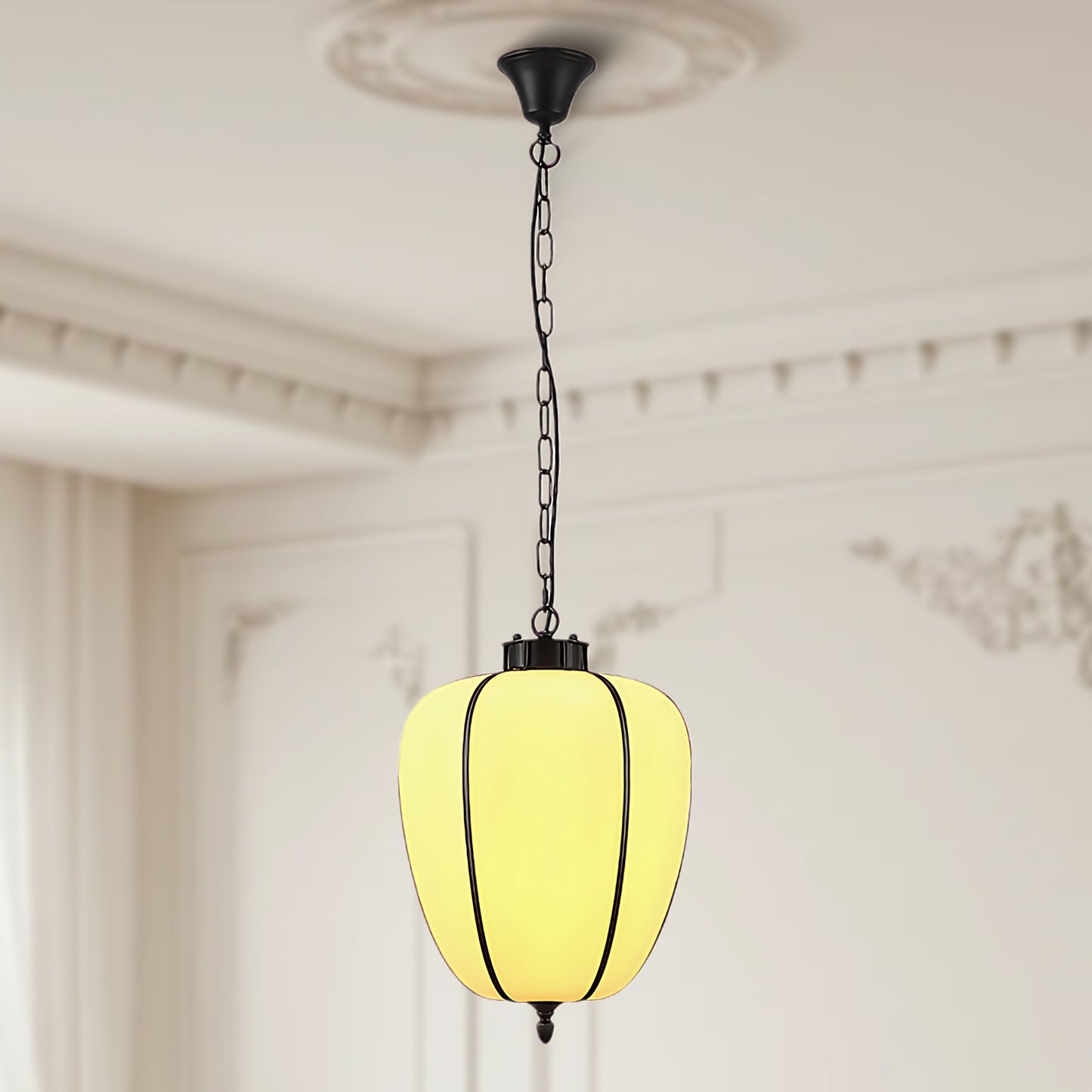 Peaches Outdoor Classic Metal Pendant Light