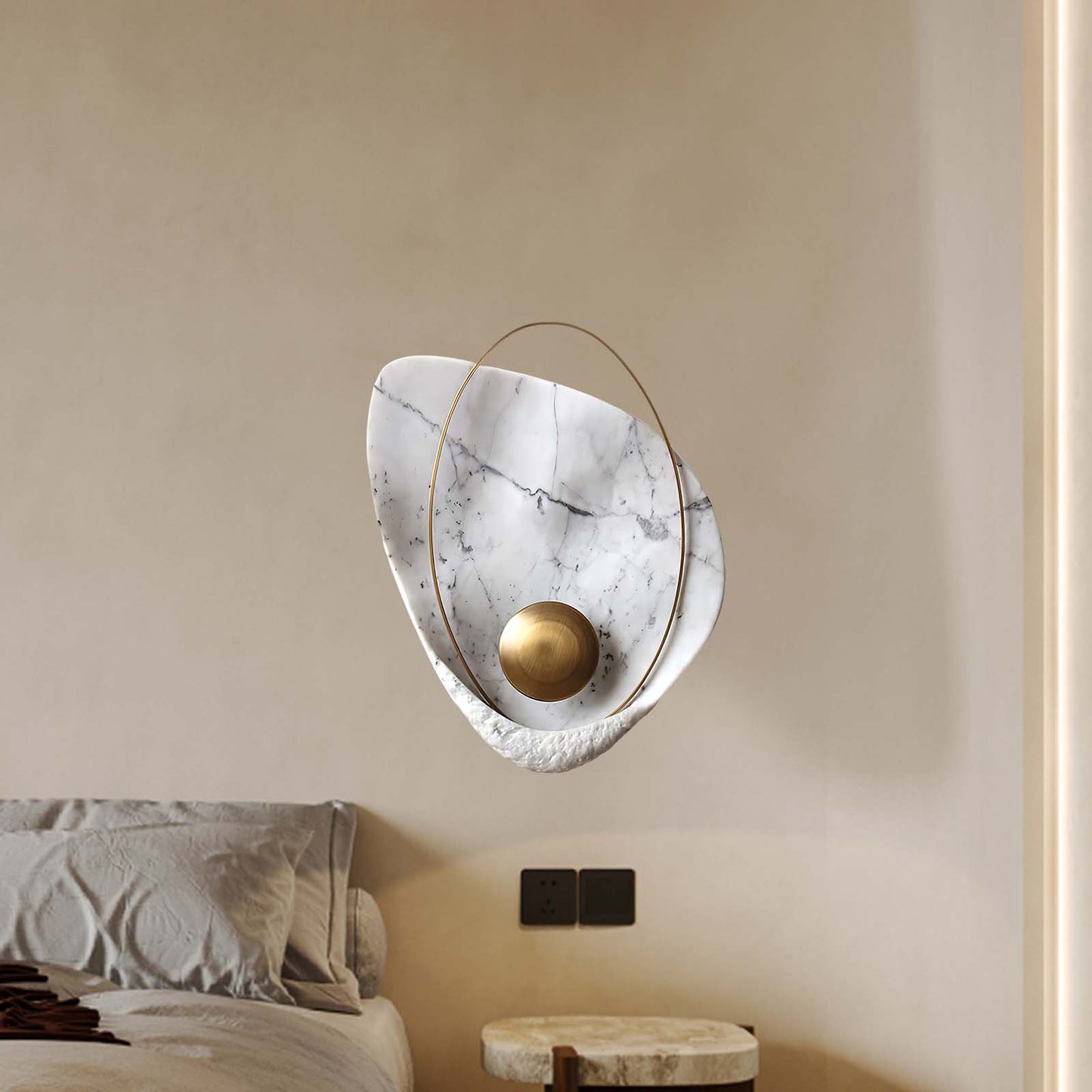 Pearl Eclectic Metal Wall Lamp