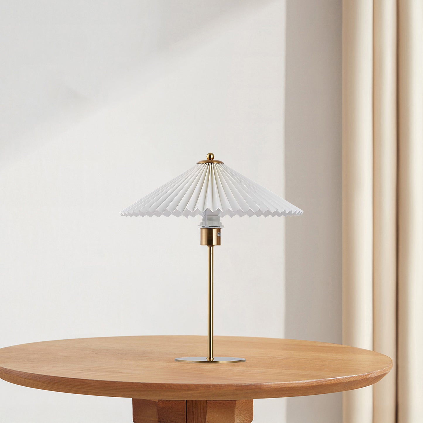 Perla Pleated Modern Metal Table Lamp