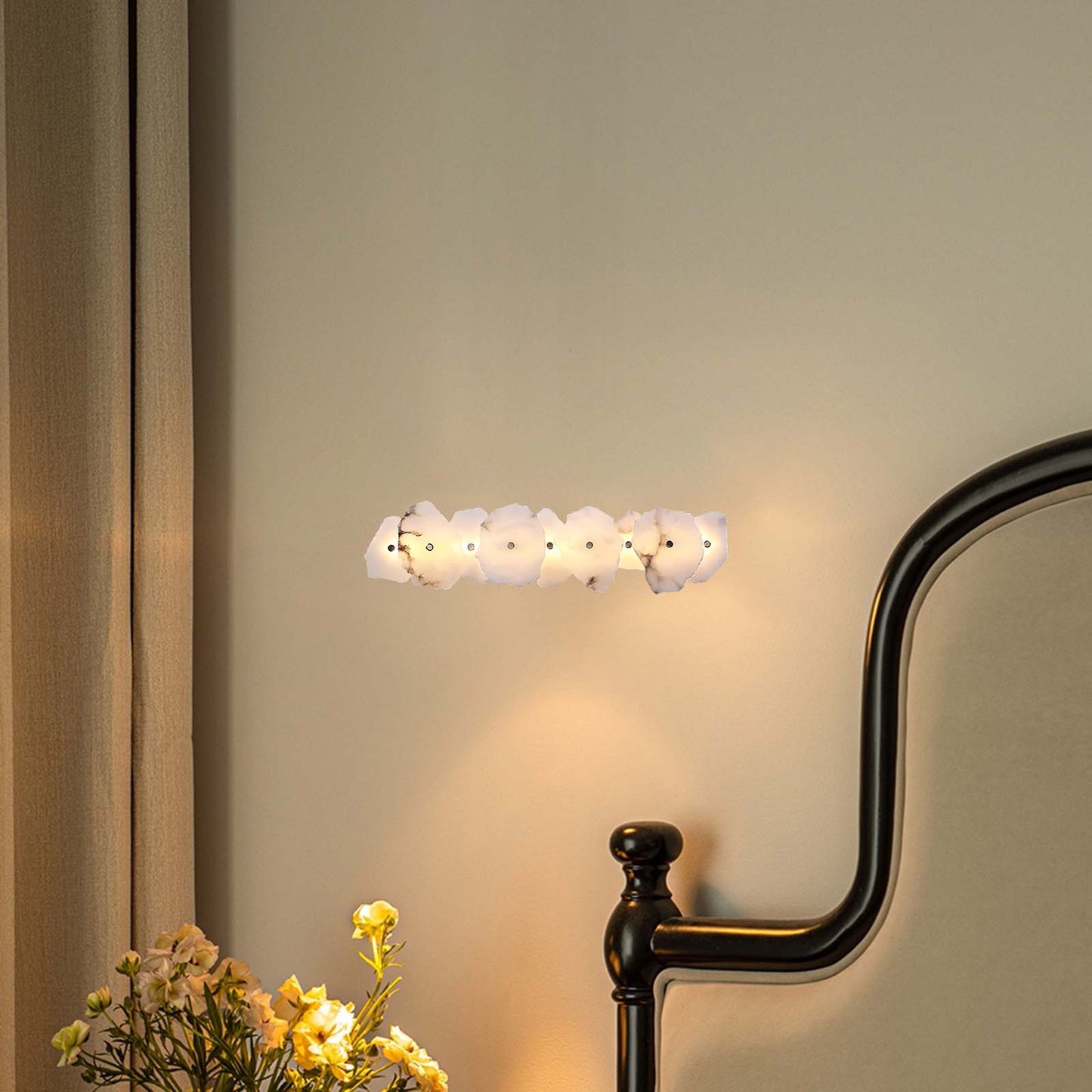 Petra Modern Metal Wall Lamp