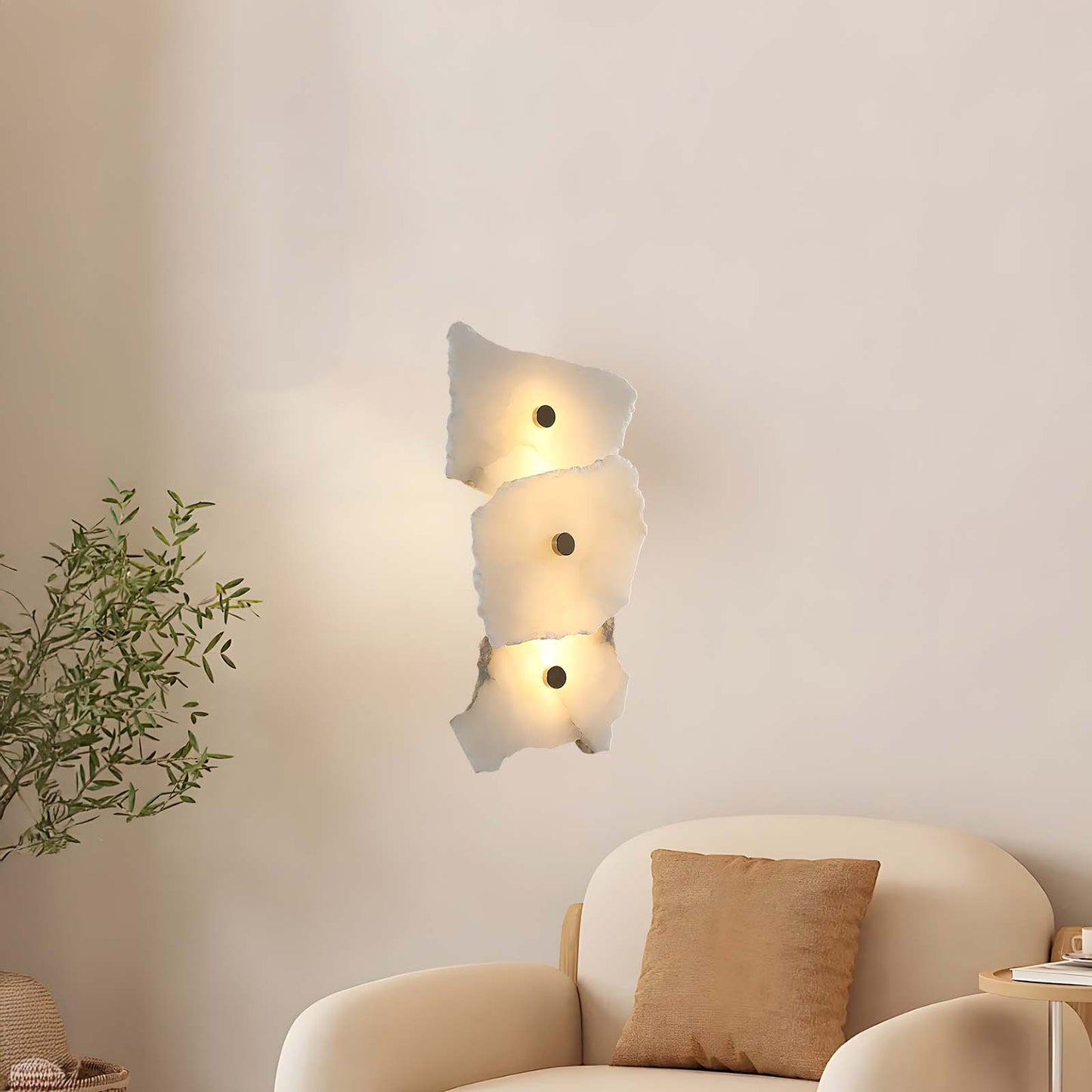 Petra Modern Metal Wall Lamp