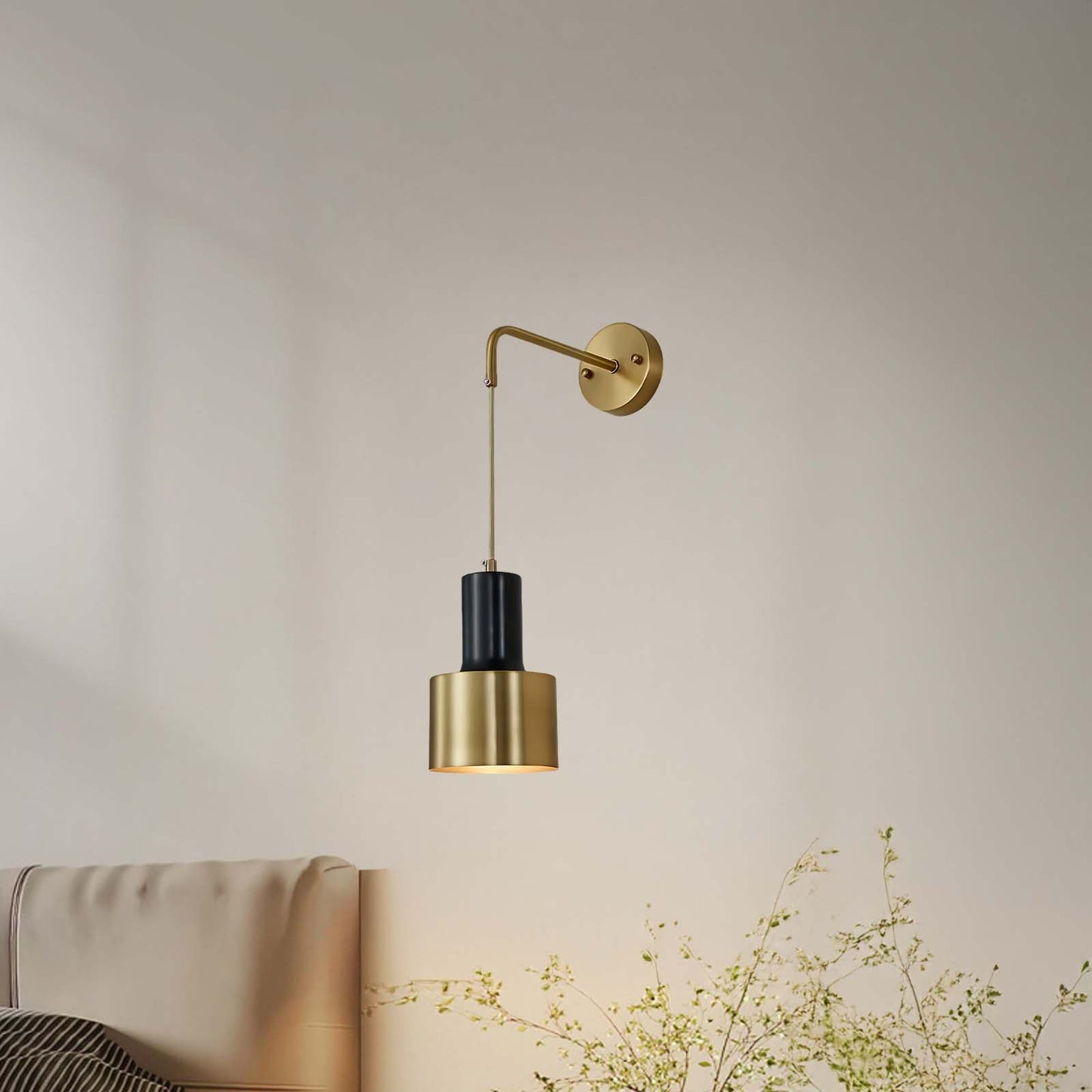 Pino Single Contemporary Metal Wall Lamp