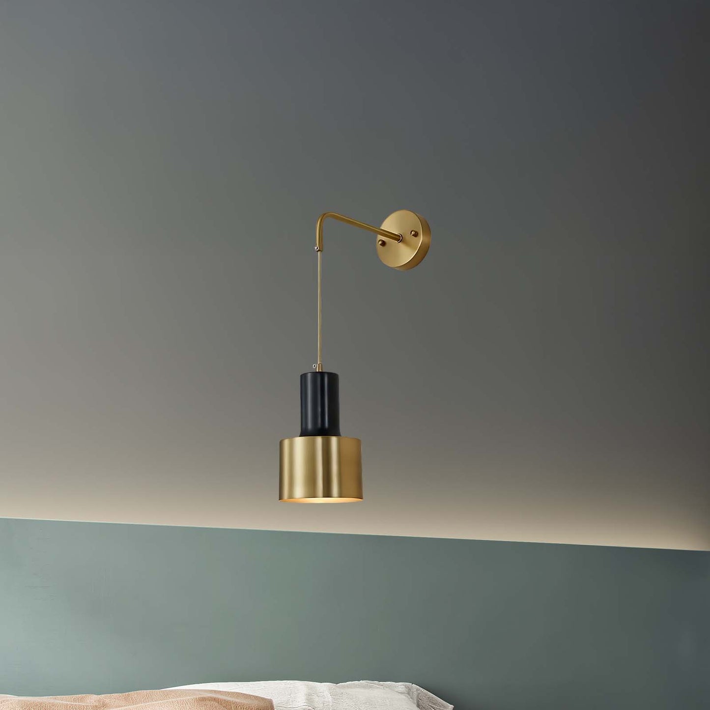 Pino Single Contemporary Metal Wall Lamp