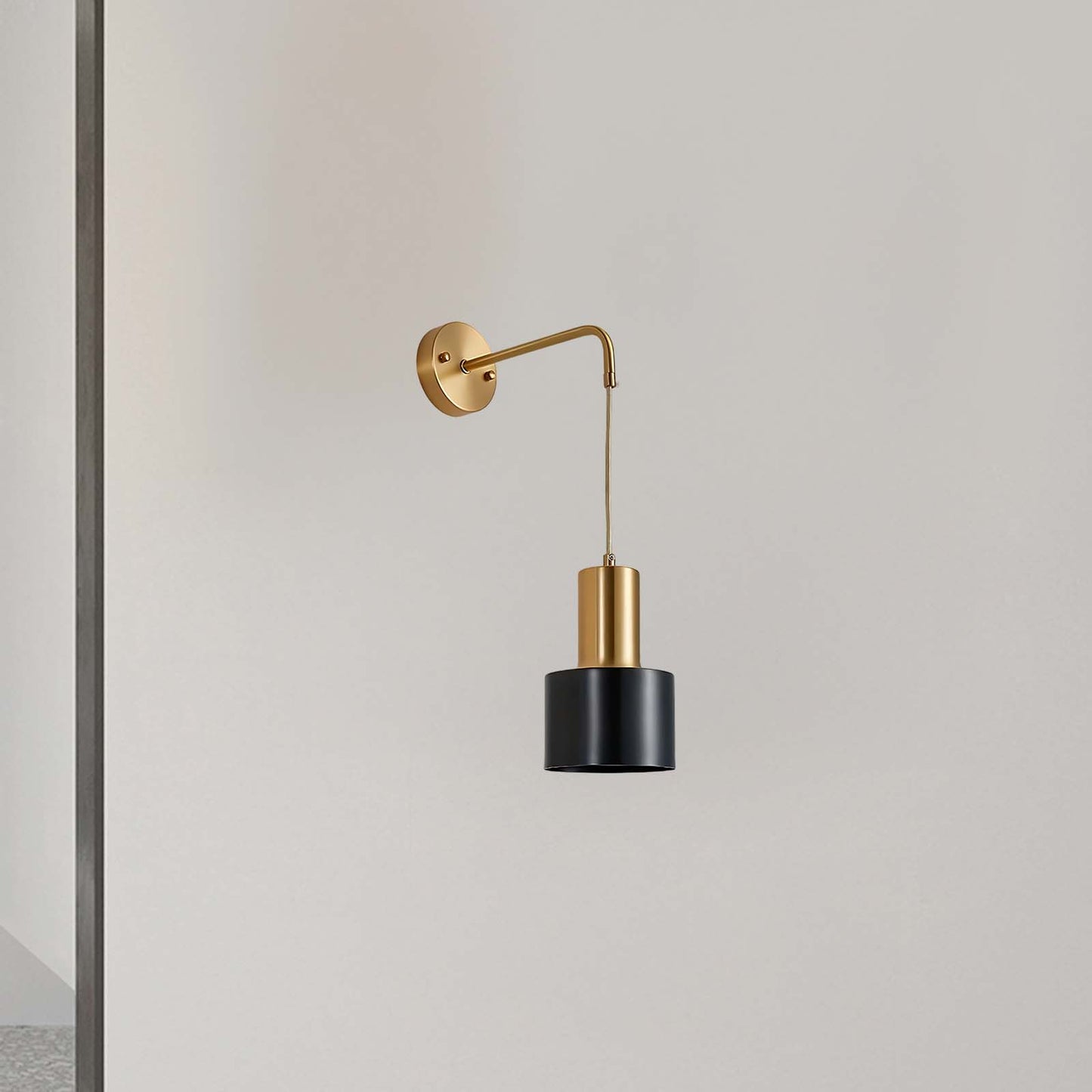 Pino Single Contemporary Metal Wall Lamp