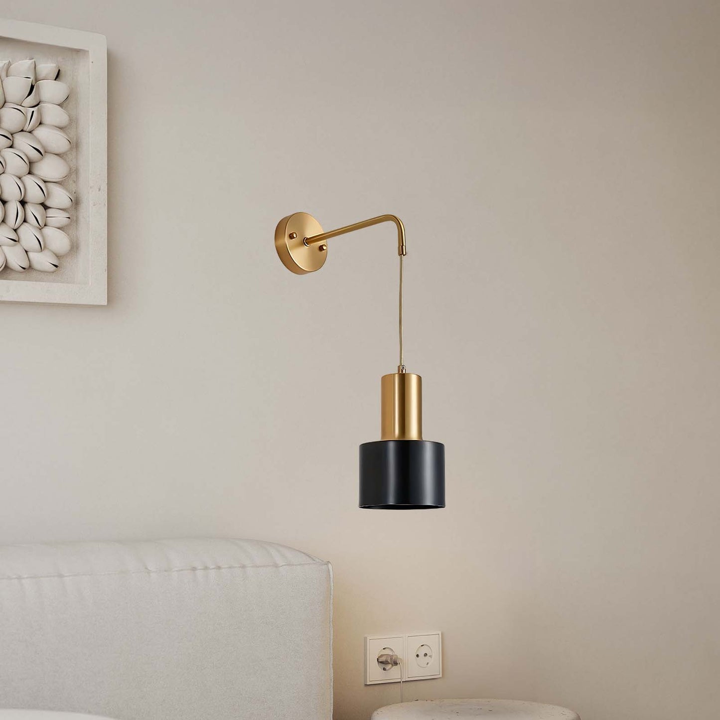 Pino Single Contemporary Metal Wall Lamp