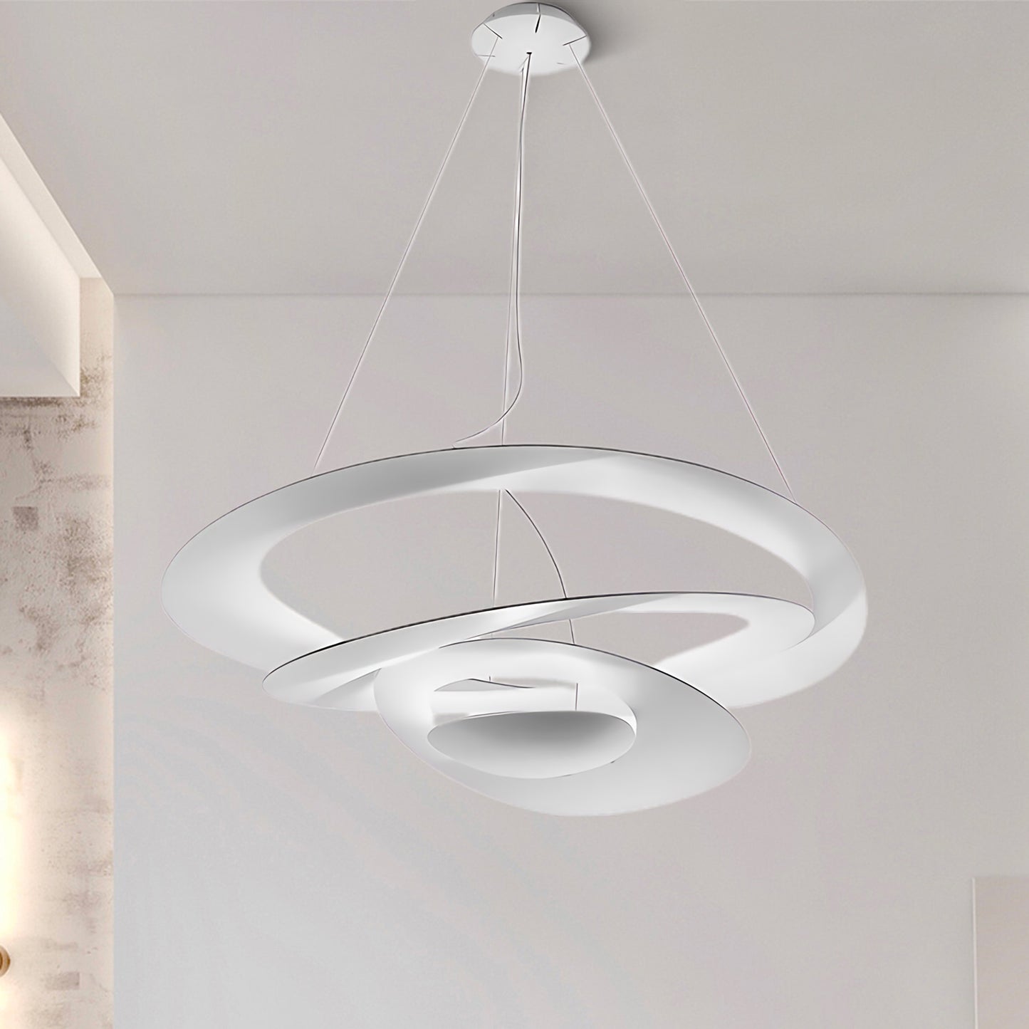 Pirce Contemporary Aluminum Pendant Lamp