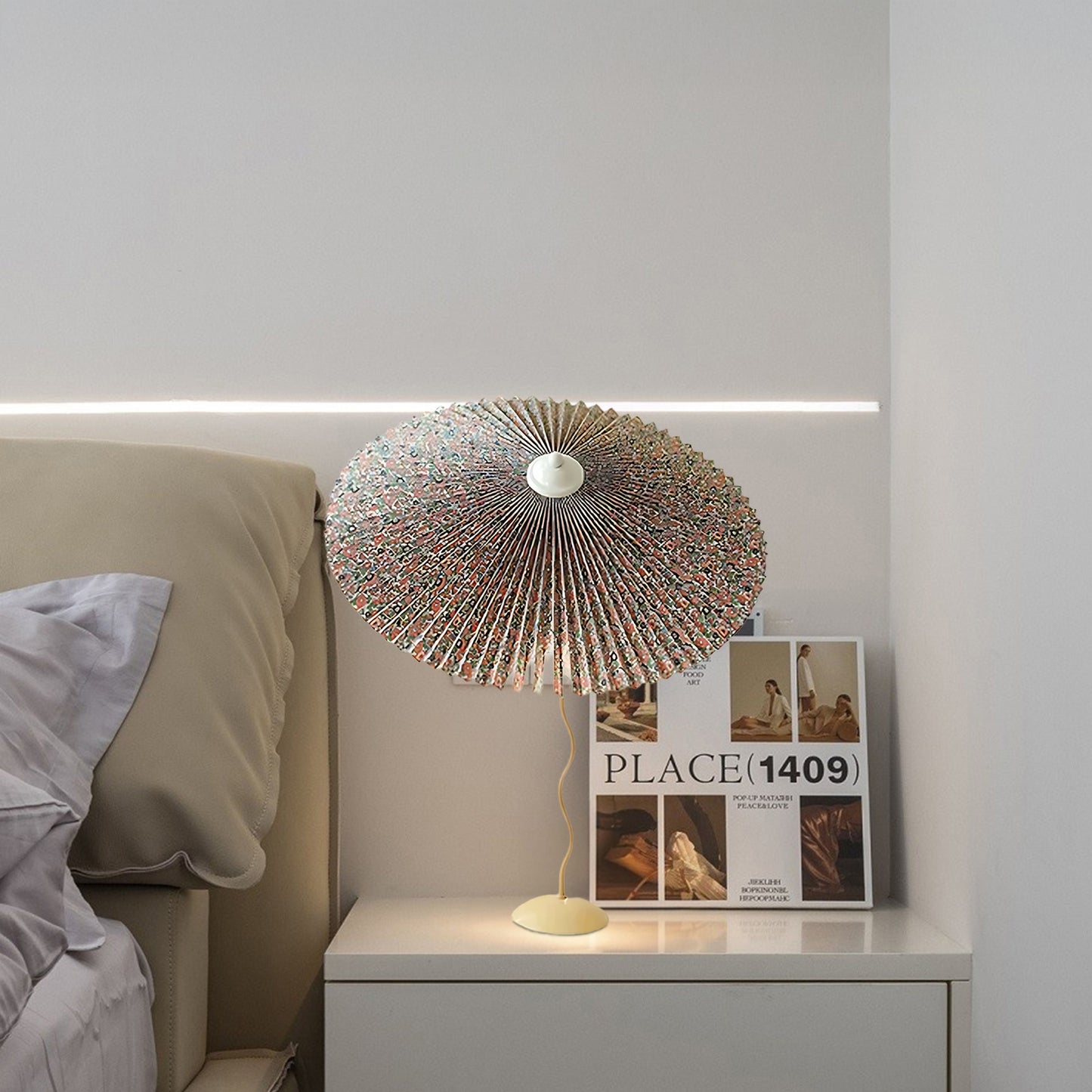 Pleated Hat Eclectic Metal Table Lamp