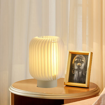 Pleated Art Deco Material Table Lamp