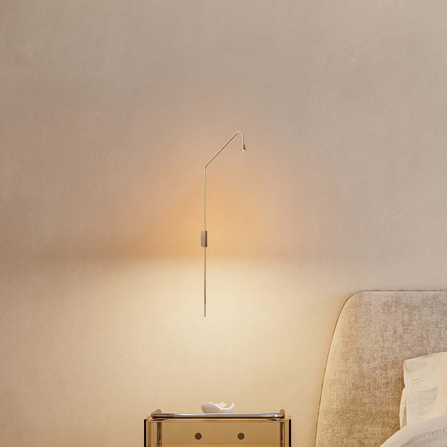 Pureform Minimalist Metal Wall Lamp