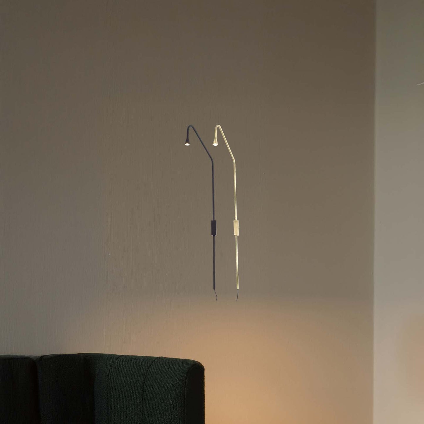 Pureform Minimalist Metal Wall Lamp