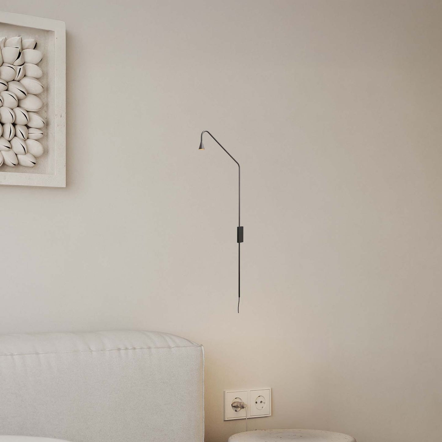 Pureform Minimalist Metal Wall Lamp