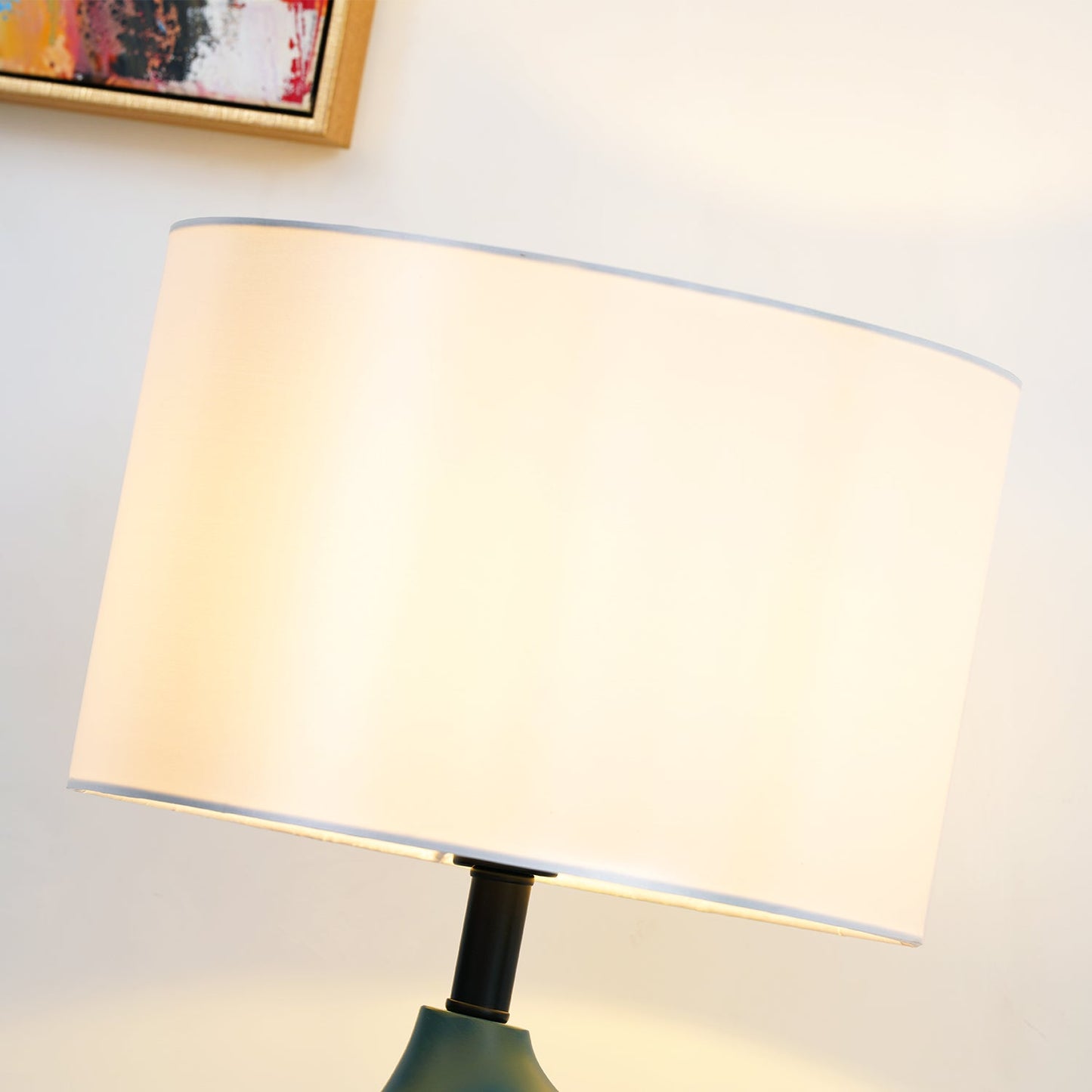 Relon Contemporary Material Table Lamp