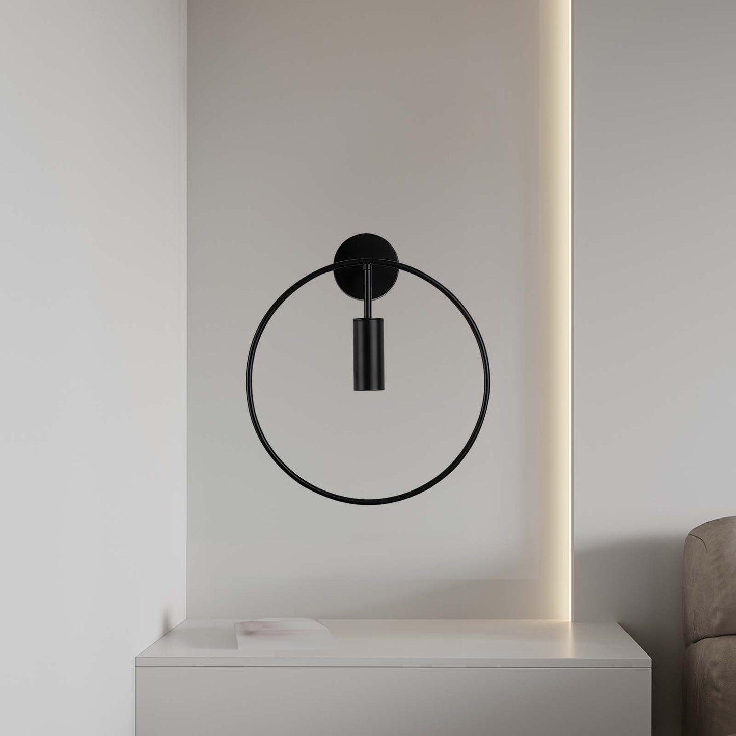 Revolta Modern Metal Wall Lamp