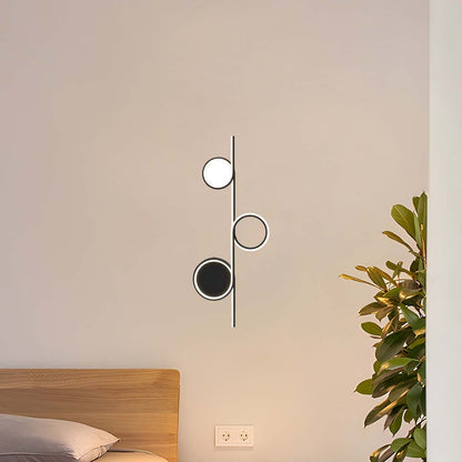 Rhythmic Line Eclectic Metal Wall Light