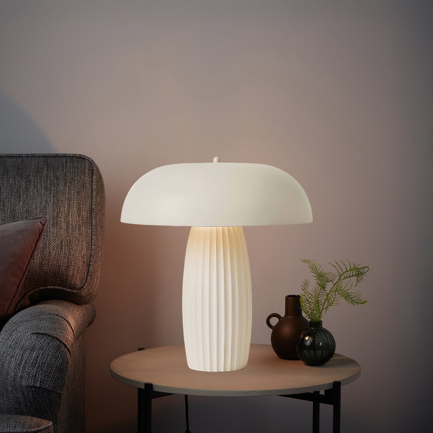 Ribbed Mushroom Modern Metal Table Lamp