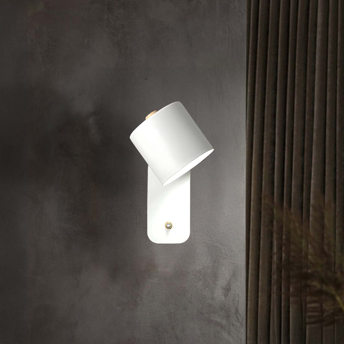 Rotatable Cylinder Minimalist Metal Wall Lamp